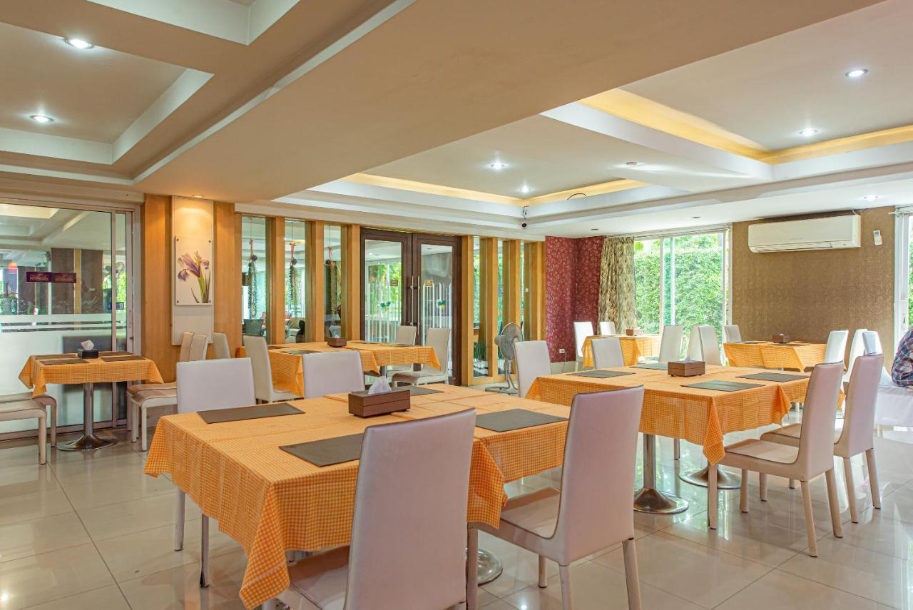 The Wing Design Hotel Bangkok Eksteriør billede