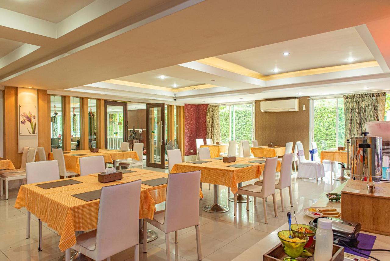 The Wing Design Hotel Bangkok Eksteriør billede