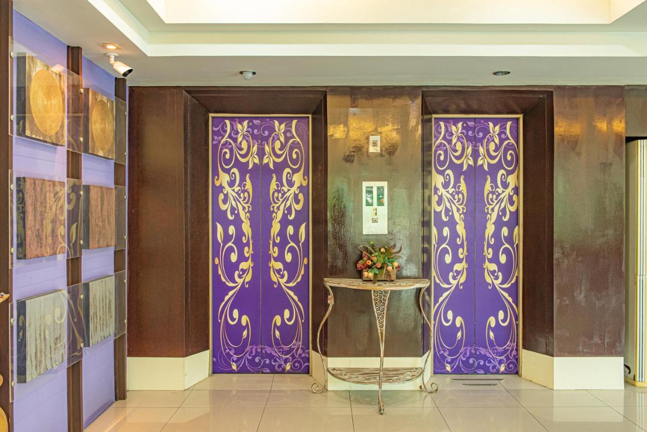 The Wing Design Hotel Bangkok Eksteriør billede