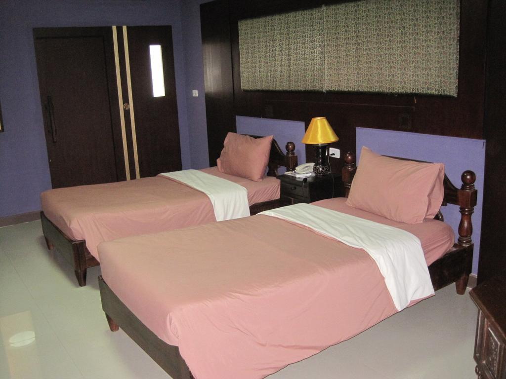 The Wing Design Hotel Bangkok Værelse billede