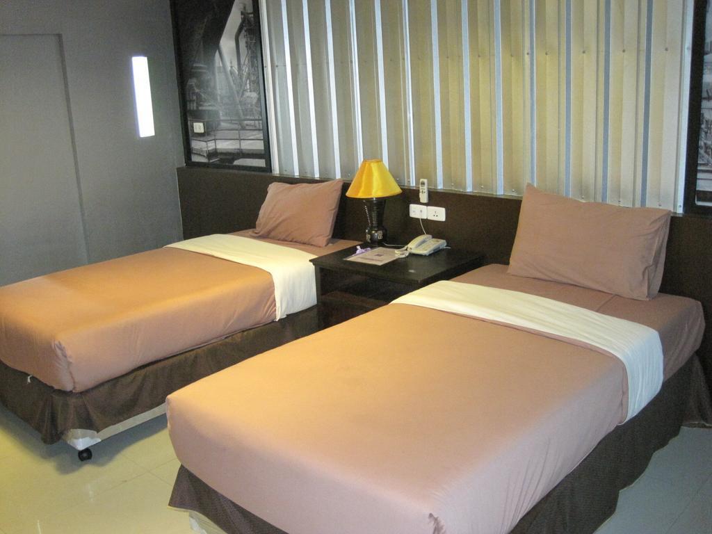 The Wing Design Hotel Bangkok Værelse billede